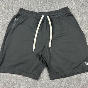 Vuori Athletic Women’s Shorts 7” Inseam 25 in Waist Black Lightweight Drawstring